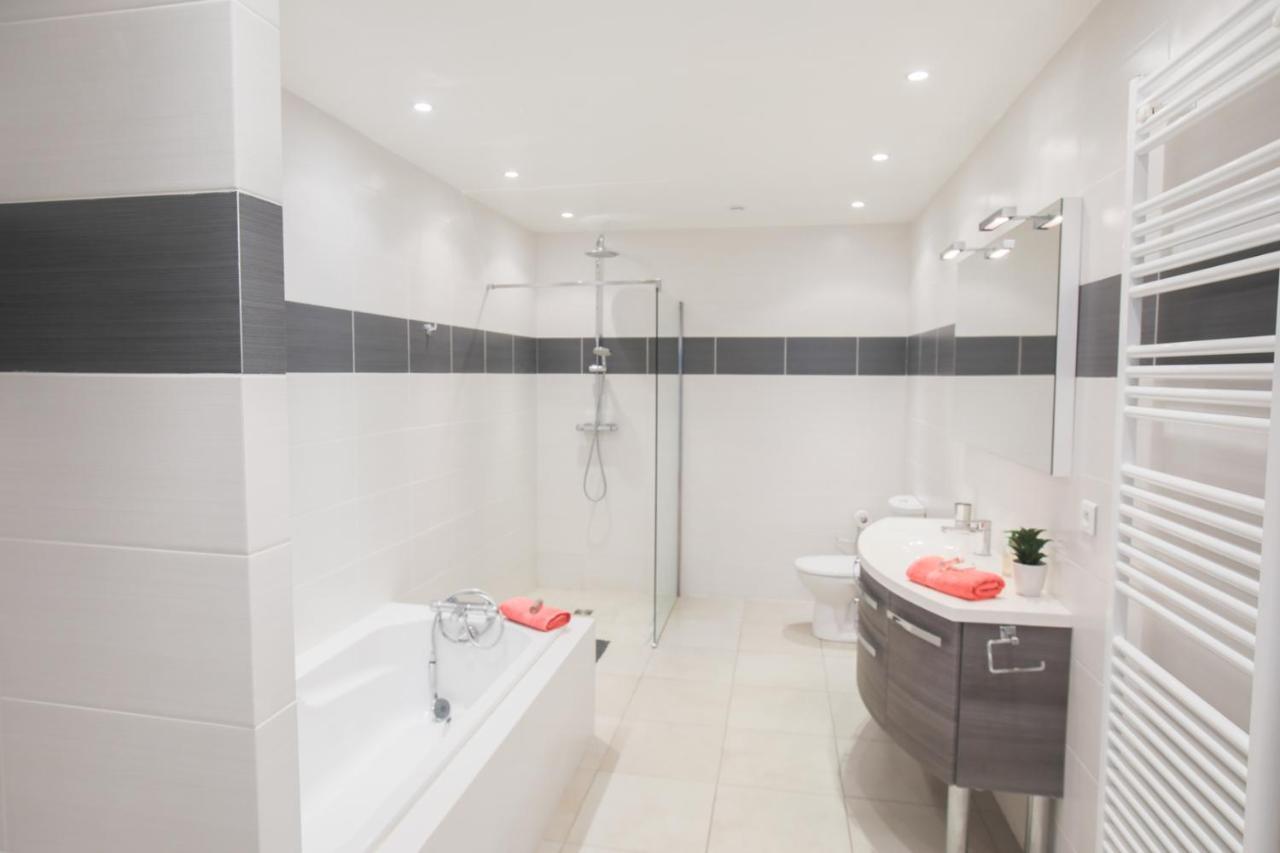 Vinaigrier Hills Vi3086 By Riviera Holiday Homes Nice Bagian luar foto